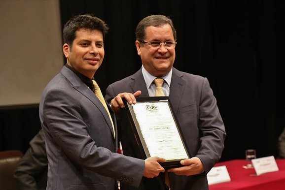 CMP Recognizes Ambassador Luis Iberico Núñez